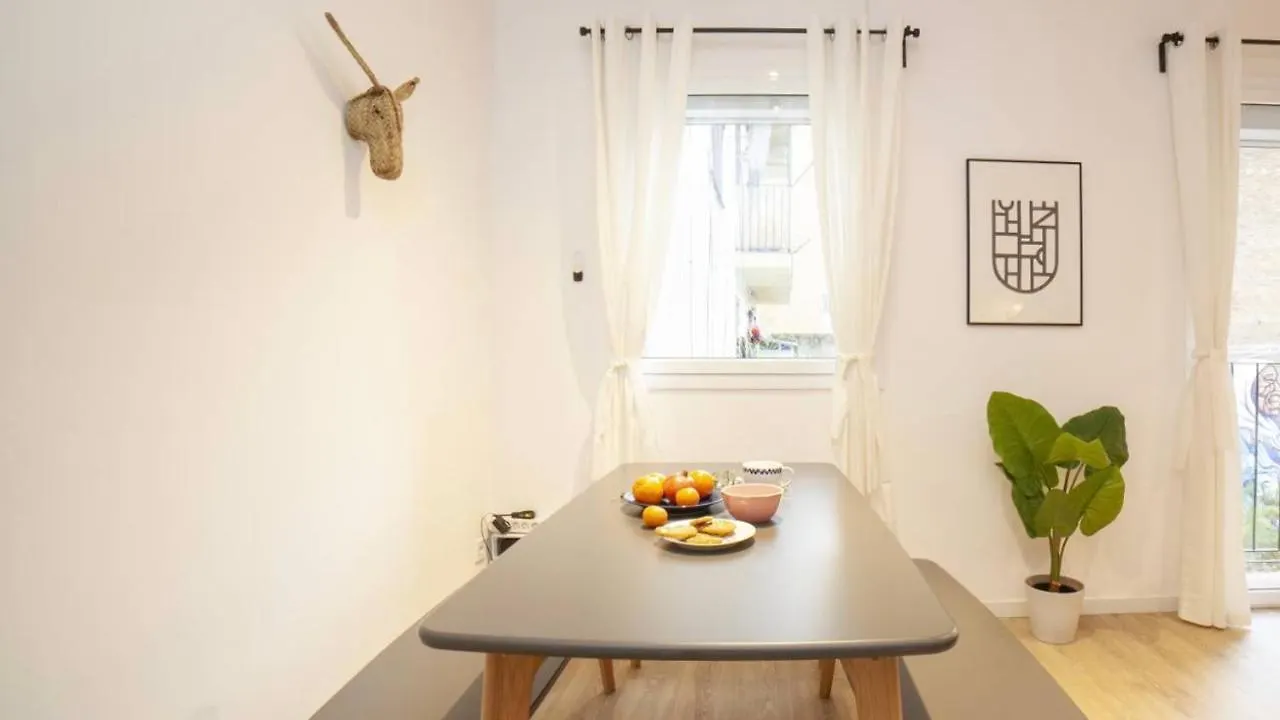 Chic Apartments Ramblas Barcelona